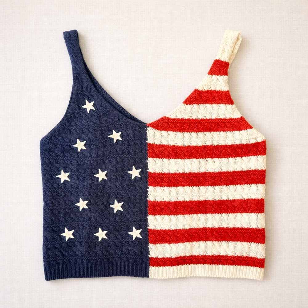 ✨ Moon & Madison Stars and Stripes Knit Tank Top Size XS